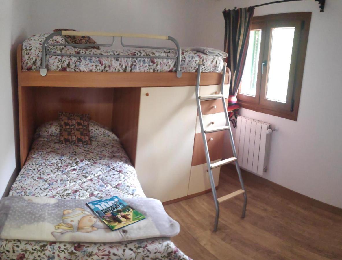 Casa Rural El Eden Del Ungria Caspueñas Eksteriør billede