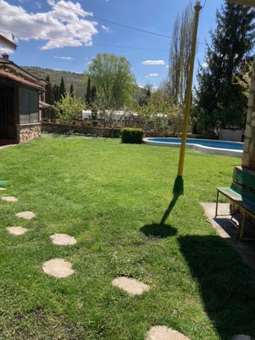 Casa Rural El Eden Del Ungria Caspueñas Eksteriør billede