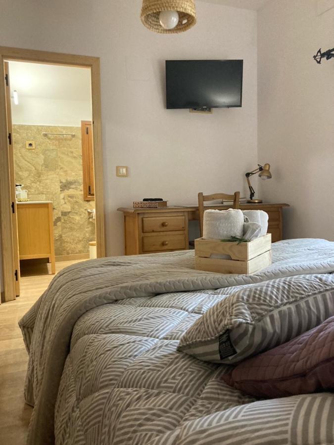 Casa Rural El Eden Del Ungria Caspueñas Eksteriør billede